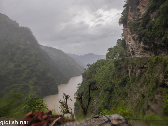 הכביש והנוף