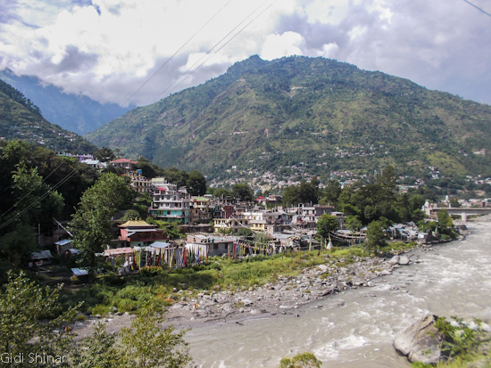 מקאסול למנאלי