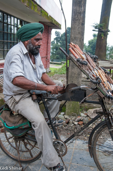 משחיז סכינים בבאגסו