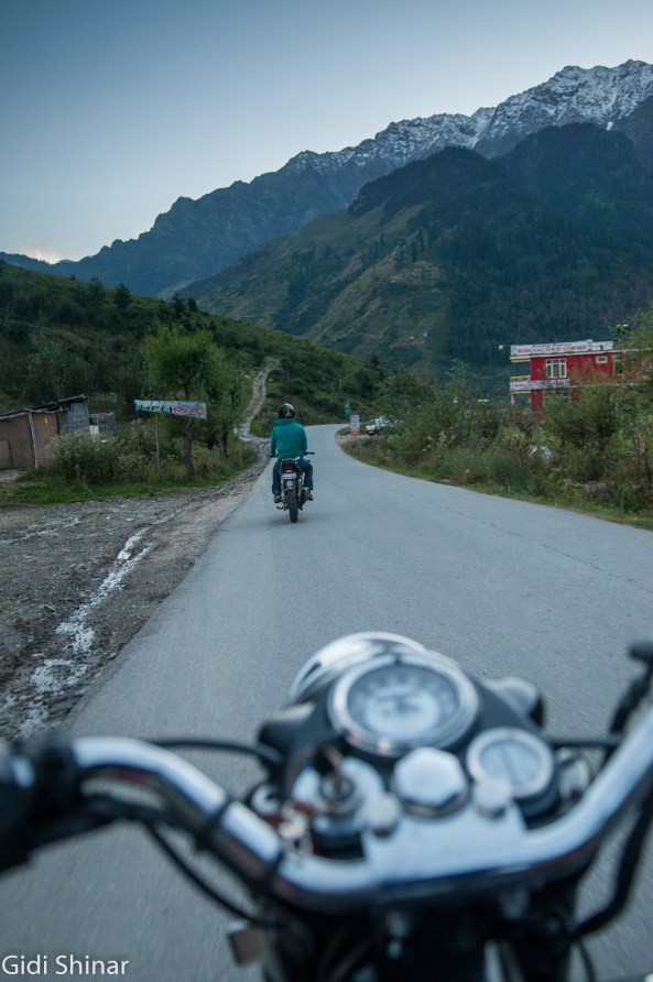 מרוטנג פס למנאלי
