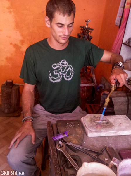 סדנת צורפות באגסו