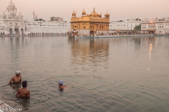 מקדש הזהב אמריצר