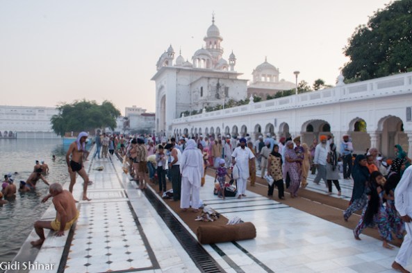 מקדש הזהב אמריצר